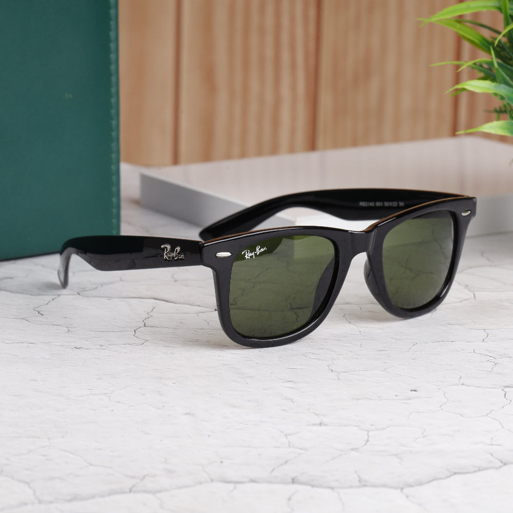 Classic Square 214O Black-Green Sunglass (Shining) with shiny black frame and UV 400 green lenses from JUO INDIA.
